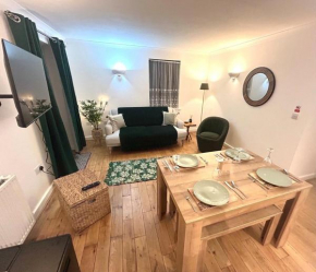 Charming ground floor flat with parking - Maidenhead